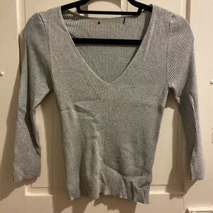 Gray 3/4 sleeve ribbed top